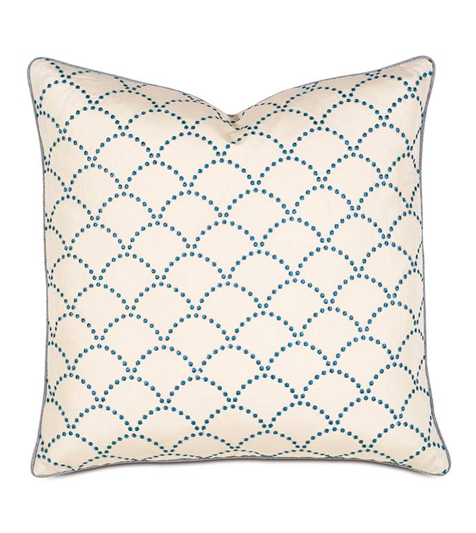 �頖˹�D 22X22 CHARLESTON DEC PILLOW A