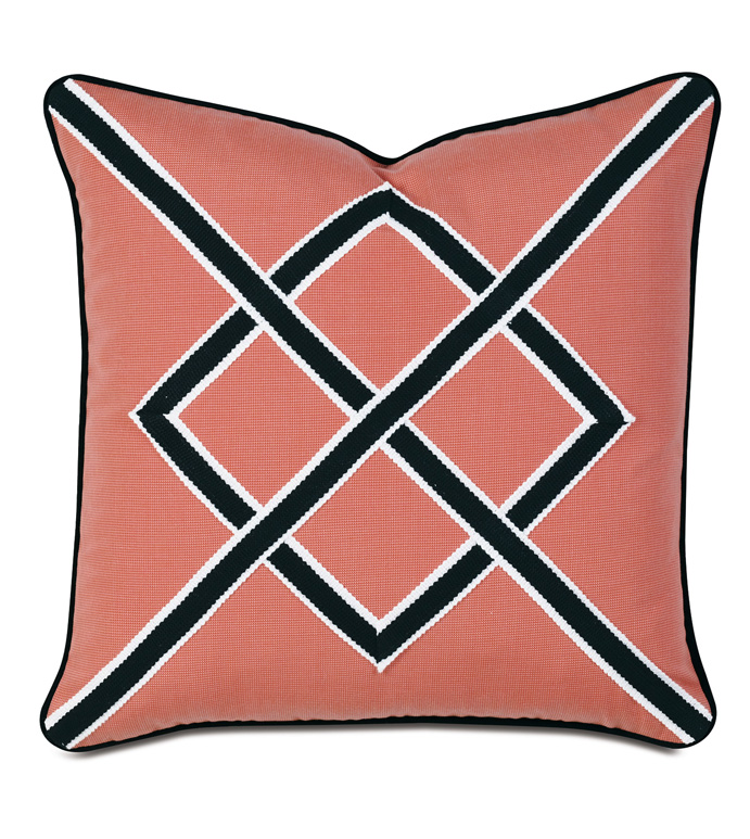 ��Õr�� 18X18 OASIS CORAL W/GEOMETRIC DESIGN