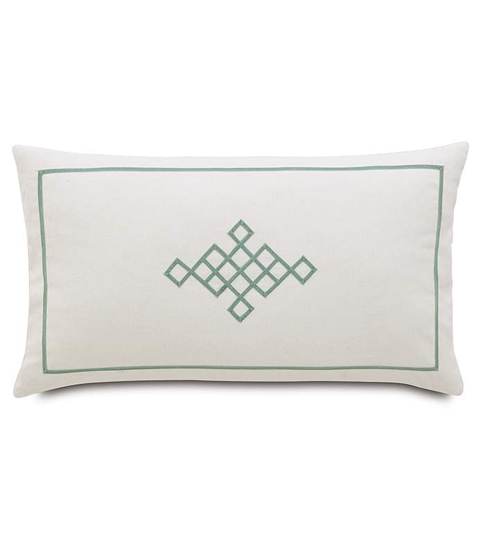 m 15X26 FILLY WHITE W/RIBBON DESIGN