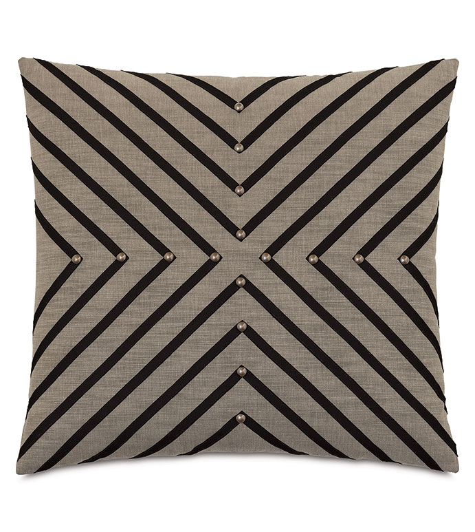 ̩ 20X20 TALENA NAILHEADS DECORATIVE PILLOW