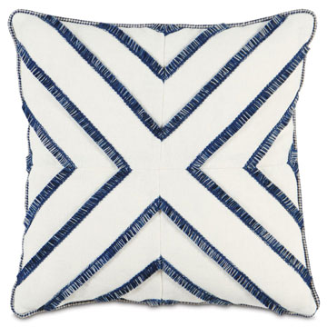 �a�m 16X16 FILLY WHITE W/BRUSH FRINGE ON TOP