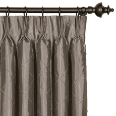 Chester Pintucked Diamond Window ����