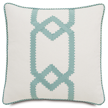 m 20X20 FILLY WHITE W/GIMP DESIGN